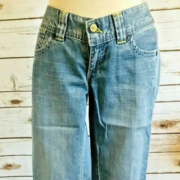 LEVI Women Marissa Boot Light Wash Cotton Denim Jeans Pants Size 30W X 28L - Picture 1 of 12